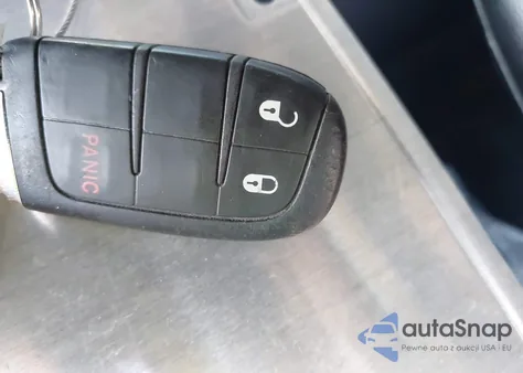 2019 Jeep Compass Altitude Fwd from USA, damaged, VIN 3C4NJCBB5KT613434